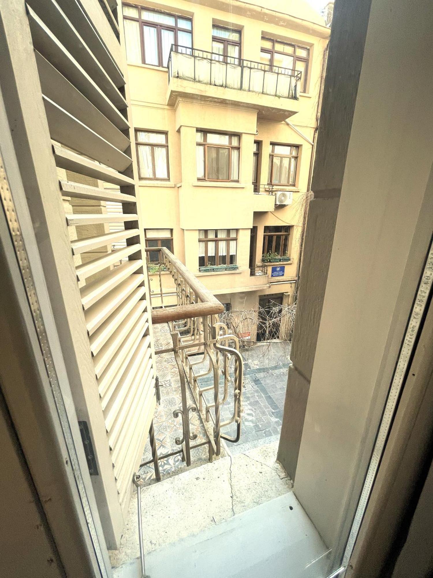 Fuga Hotel Constantinidis Istanbul Exterior foto